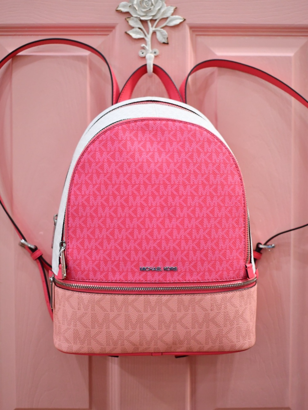 NWOT✨ Michael Kors Signature Mini Backpack